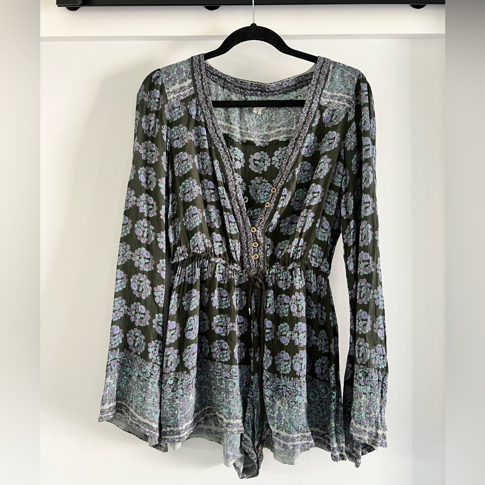 Flowy, hippie, long sleeve romper